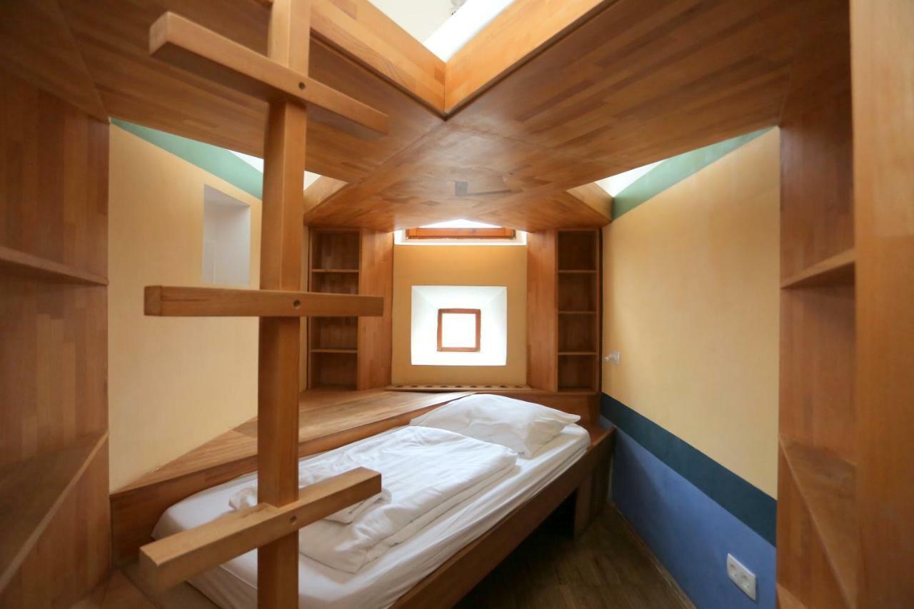 Twin Room Shared Toilet
