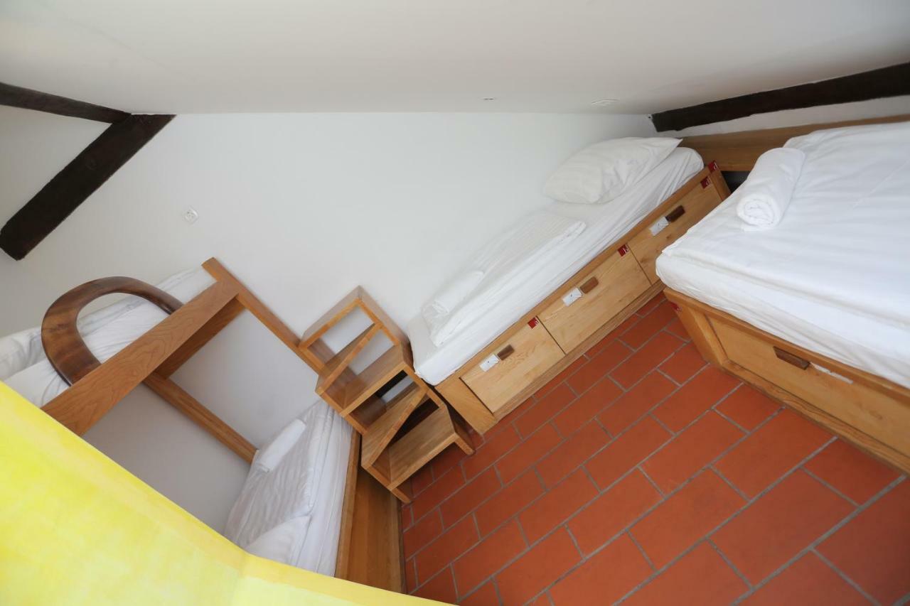 Quadruple Room Private Bathroom
