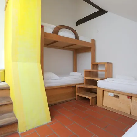 Hostel Celica-3